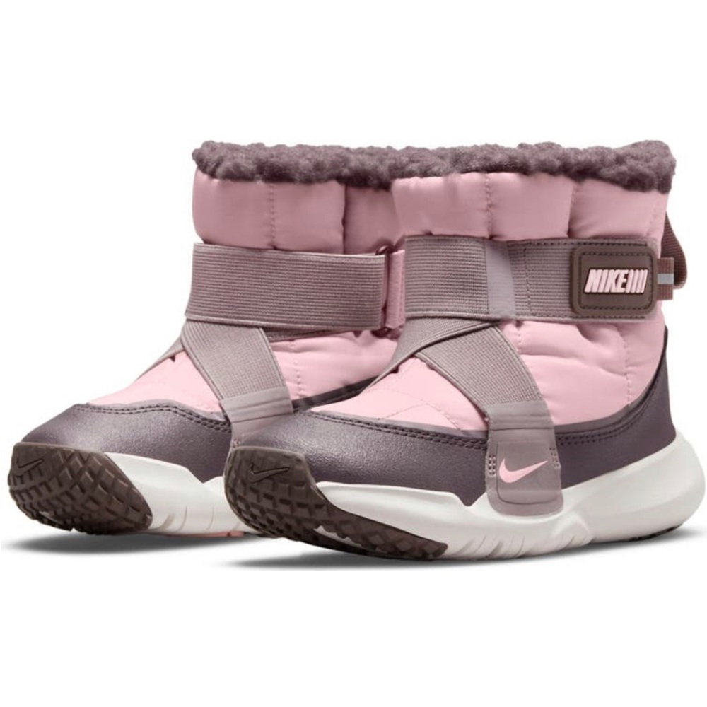 NIKE slip-on snow boots